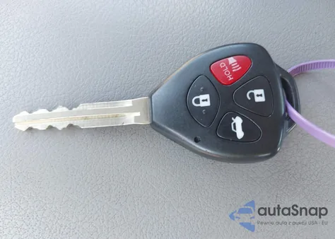 2011 Toyota Camry Le z USA, uszkodzony, nr VIN 4T1BF3EK3BU594304